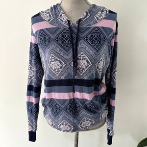 Victoria's Secret Navy Blue Pink Stripe Long Sleeve Thermal hoodie size Small